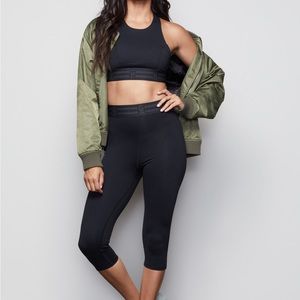 Good American Icon leggings